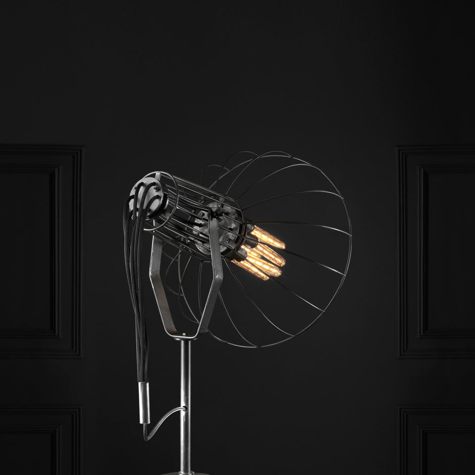 Lámpara de Piso Revolver - Casa-Armida-Store