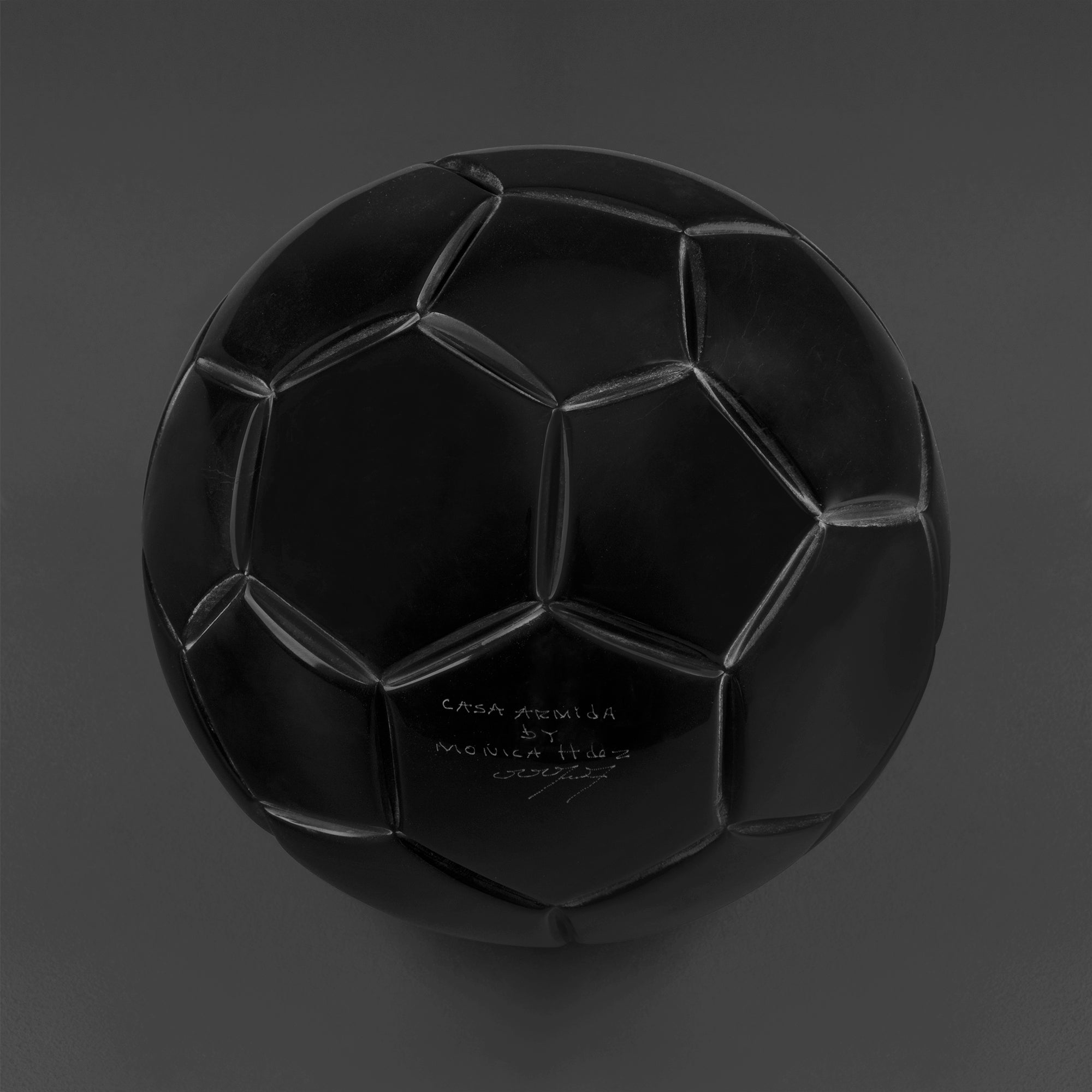 Balón fútbol sala hecho a mano